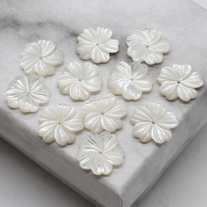 X2426 15/18/20mm mother-of-pearl powder shell five-petal cherry blossom DIY handmade bracelet, necklace, hairpin, hair accessory, clothing accessory, jewelry component material