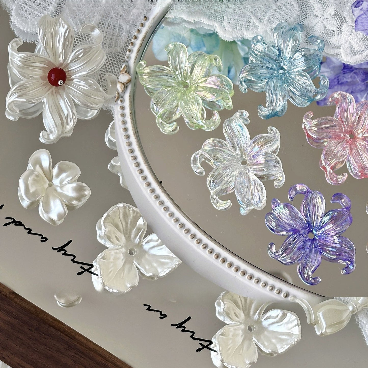 TK96 10Pcs Pearl-like Acrylic Perforated Petal Flower Beads with Stem, DIY Handmade Beaded Bracelet, Necklace & Phone Chain Accessories, Jewelry Components