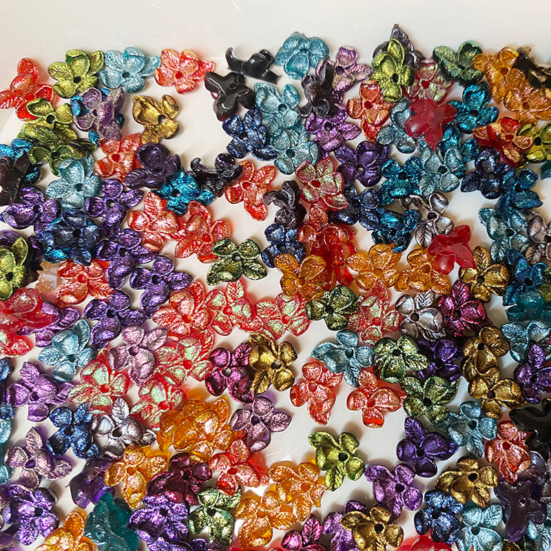 BJD503 About 5g（about 50 pieces） With Hole Mini Phalaenopsis Butterfly Orchid Iridescent Mixed Soft Rubber Flower Blind Box, 1×0.6cm 3D DIY Craft Supplies for Bouquet Basket Handmade Jewelry Making