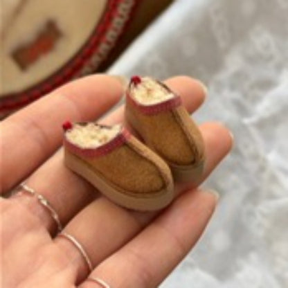 BJD613 20 Days Pre‑order  Handmade Patchwork Clay Fleece Lined Snow Slippers for Dolls, Wearable Classic Mini Shoes, Fits OB22, OB24, BJD, Blythe, Azone Dolls, Custom Available, Worldwide Shipping