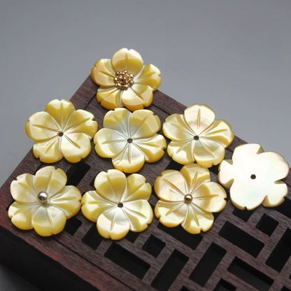 X2430 8/10/12/15 Pure natural shell carved peach blossom DIY bracelet, necklace, ancient-style earrings, brooches. Materials package, accessories