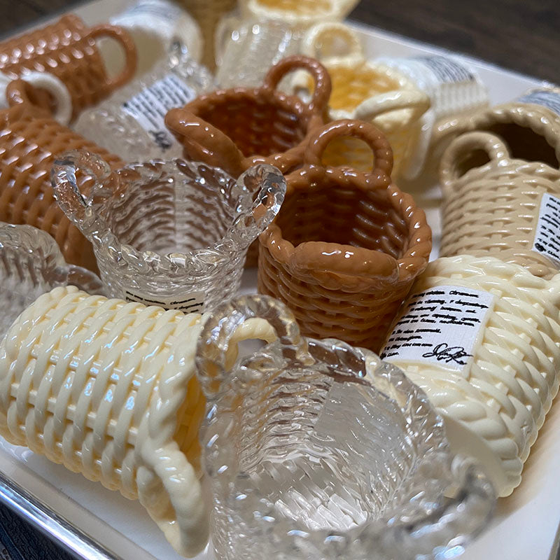 BJD499 Resin Simulation Woven Mini Basket, Container for Bouquet, Miniature Food Bread, DIY Handmade Craft Supplies, Dollhouse Ornament, Fridge Magnet & Pendant Making Accessories