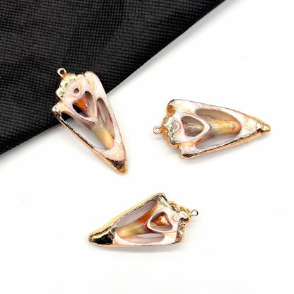 X2293 Natural sea shell with gold-gilded edges pendant for DIY handmade bracelet, necklace, earrings or other decorative accessories. Material: Natural sea shell