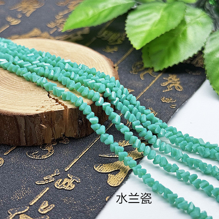 about 85/125pcs Irregular irregularly-shaped triangular faceted diamonds, colored crystal, glass, string beads, DIY bracelet, necklace, bead threading, loose bead, DIY decorative lighting accessory, bracelet, necklace, earrings, accessory materials