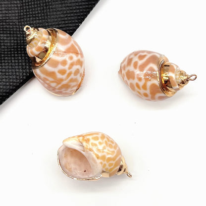 X2293 Natural sea shell with gold-gilded edges pendant for DIY handmade bracelet, necklace, earrings or other decorative accessories. Material: Natural sea shell