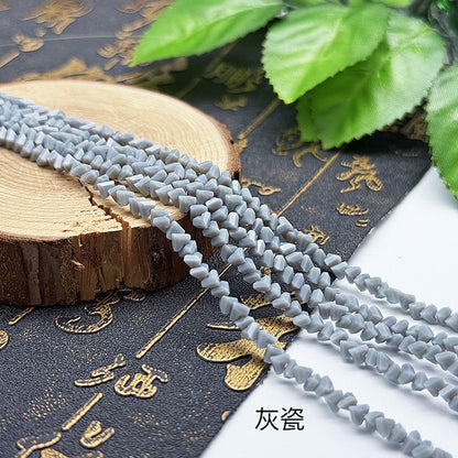 about 85/125pcs Irregular irregularly-shaped triangular faceted diamonds, colored crystal, glass, string beads, DIY bracelet, necklace, bead threading, loose bead, DIY decorative lighting accessory, bracelet, necklace, earrings, accessory materials