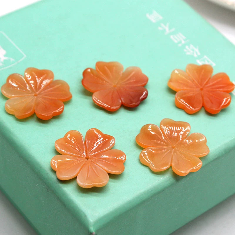 X2425 20mm Natural White Mother of Pearl & Queen Conch Shell 5-Petal Cherry Blossom Charms, Hand Carved Shell Flower Beads for DIY Ancient Hairpins Bracelets Necklaces Earrings, 1 Piece