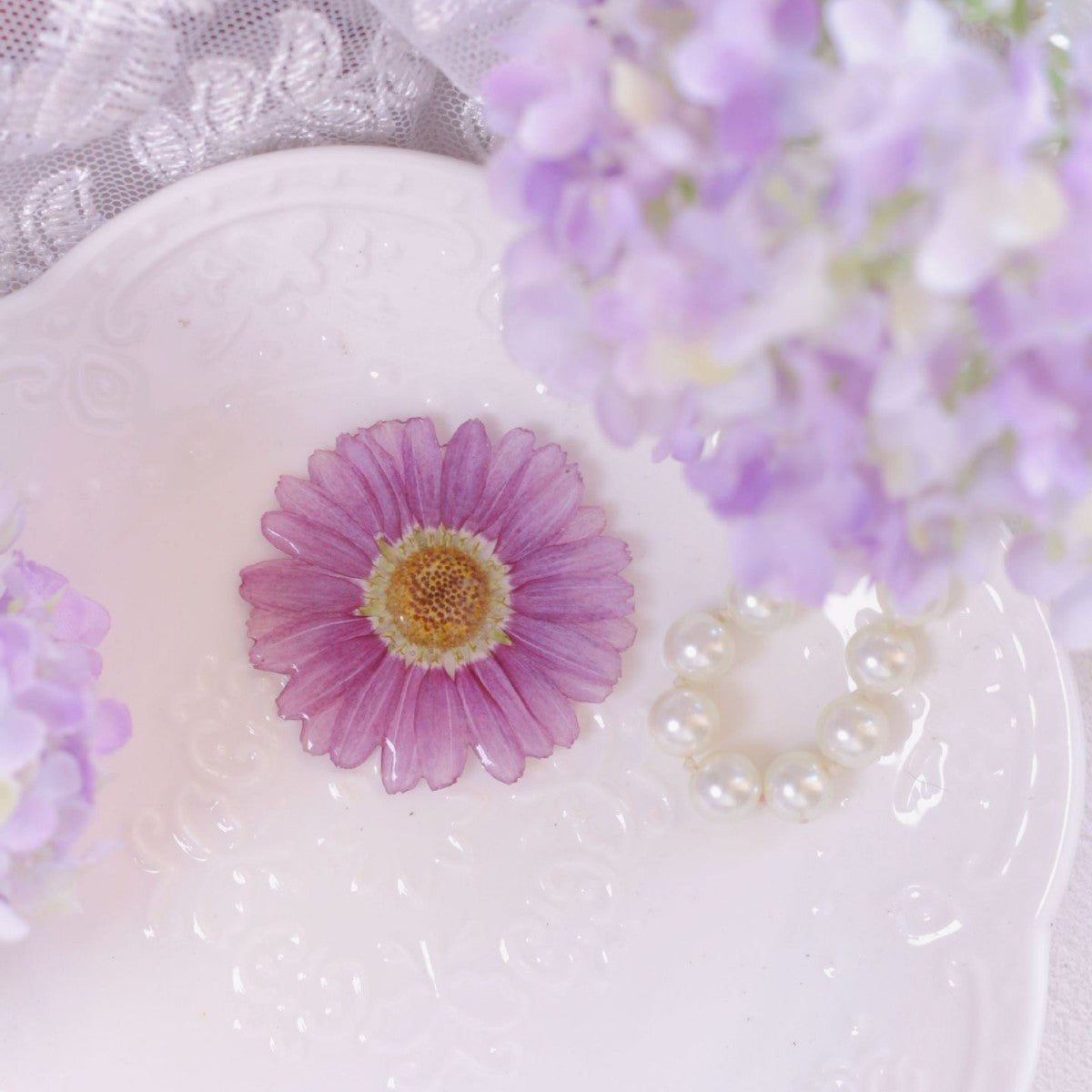 X2326 Margaret Pressed Dried Flowers Glue Dipped Semi-Finished Floral Materials for DIY Brooch Bracelet Necklace Earrings