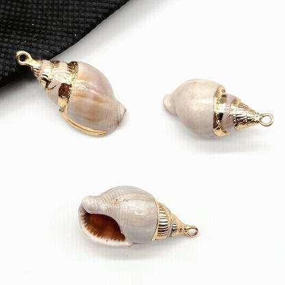 X2293 Natural sea shell with gold-gilded edges pendant for DIY handmade bracelet, necklace, earrings or other decorative accessories. Material: Natural sea shell