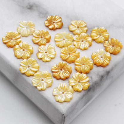 X2427 8/10mm Natural white mother-of-pearl powder, 6-petal & 7-petal carved shell flower cutouts. Ideal DIY craft materials for traditional Hanfu decoration, handmade earrings, bracelets, necklaces and various ornamental accessories