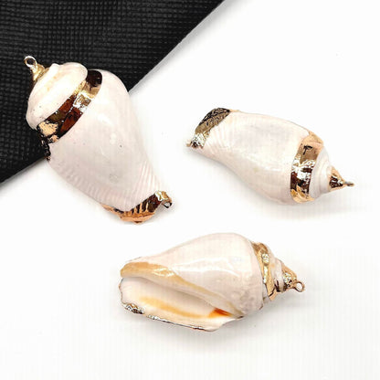 X2293 Natural sea shell with gold-gilded edges pendant for DIY handmade bracelet, necklace, earrings or other decorative accessories. Material: Natural sea shell