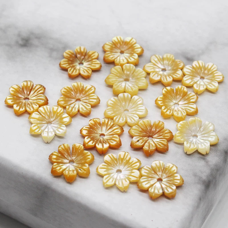 X2427 8/10mm Natural white mother-of-pearl powder, 6-petal & 7-petal carved shell flower cutouts. Ideal DIY craft materials for traditional Hanfu decoration, handmade earrings, bracelets, necklaces and various ornamental accessories