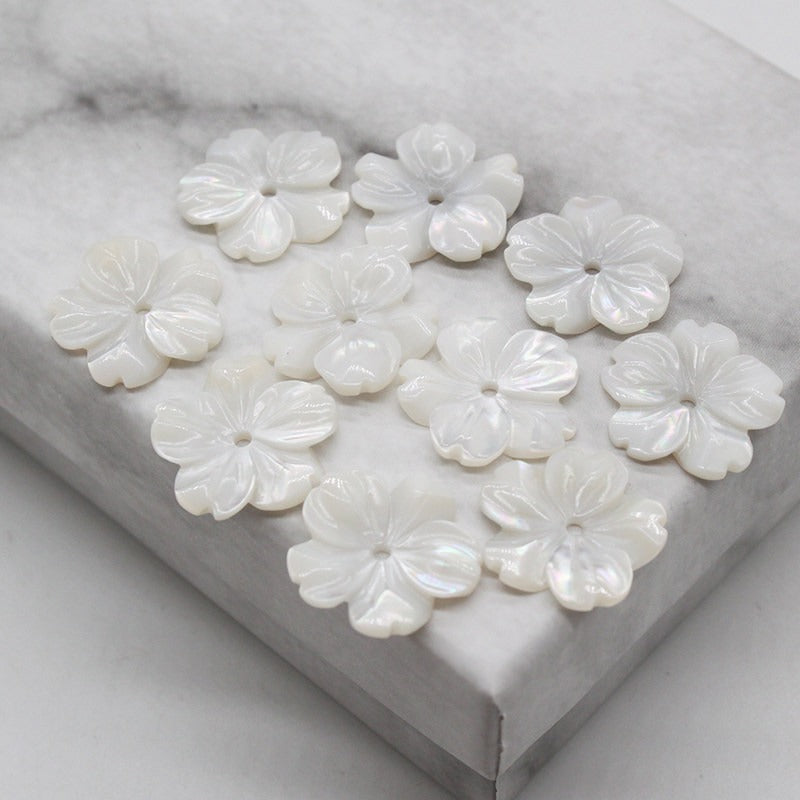 X2426 15/18/20mm mother-of-pearl powder shell five-petal cherry blossom DIY handmade bracelet, necklace, hairpin, hair accessory, clothing accessory, jewelry component material