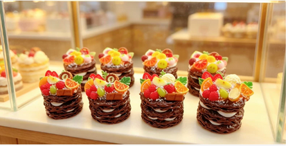 BJD482 30 Days Pre-order Price is for 1 pumpkin only Chocolate Mille-Feuille Resin Figurine, Creamy Chocolate Filling, Crispy Mini Pastry, Handmade Resin Miniature Food, Dollhouse Decor Photo Prop, Custom Order Available