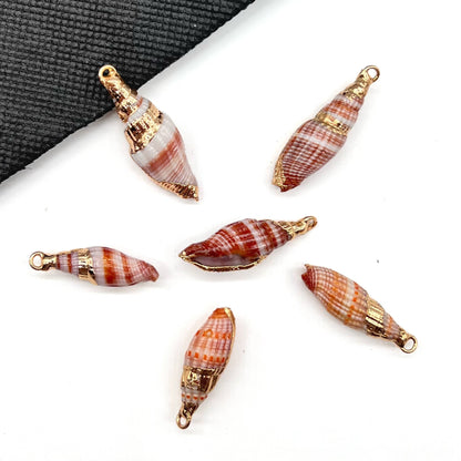 X2293 Natural sea shell with gold-gilded edges pendant for DIY handmade bracelet, necklace, earrings or other decorative accessories. Material: Natural sea shell