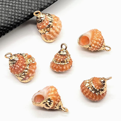 X2293 Natural sea shell with gold-gilded edges pendant for DIY handmade bracelet, necklace, earrings or other decorative accessories. Material: Natural sea shell