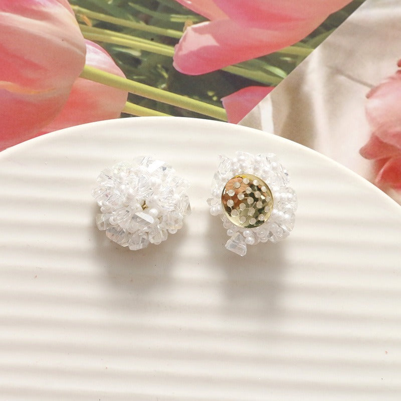 X2321 1 pair Various color blue, pink and red glass beads are woven into beaded flowers as the base for pendant earrings, rings and other accessories. These are DIY handmade items.